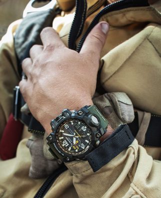 Zegarek G-SHOCK GWG-1000 na nadgarstku męskim